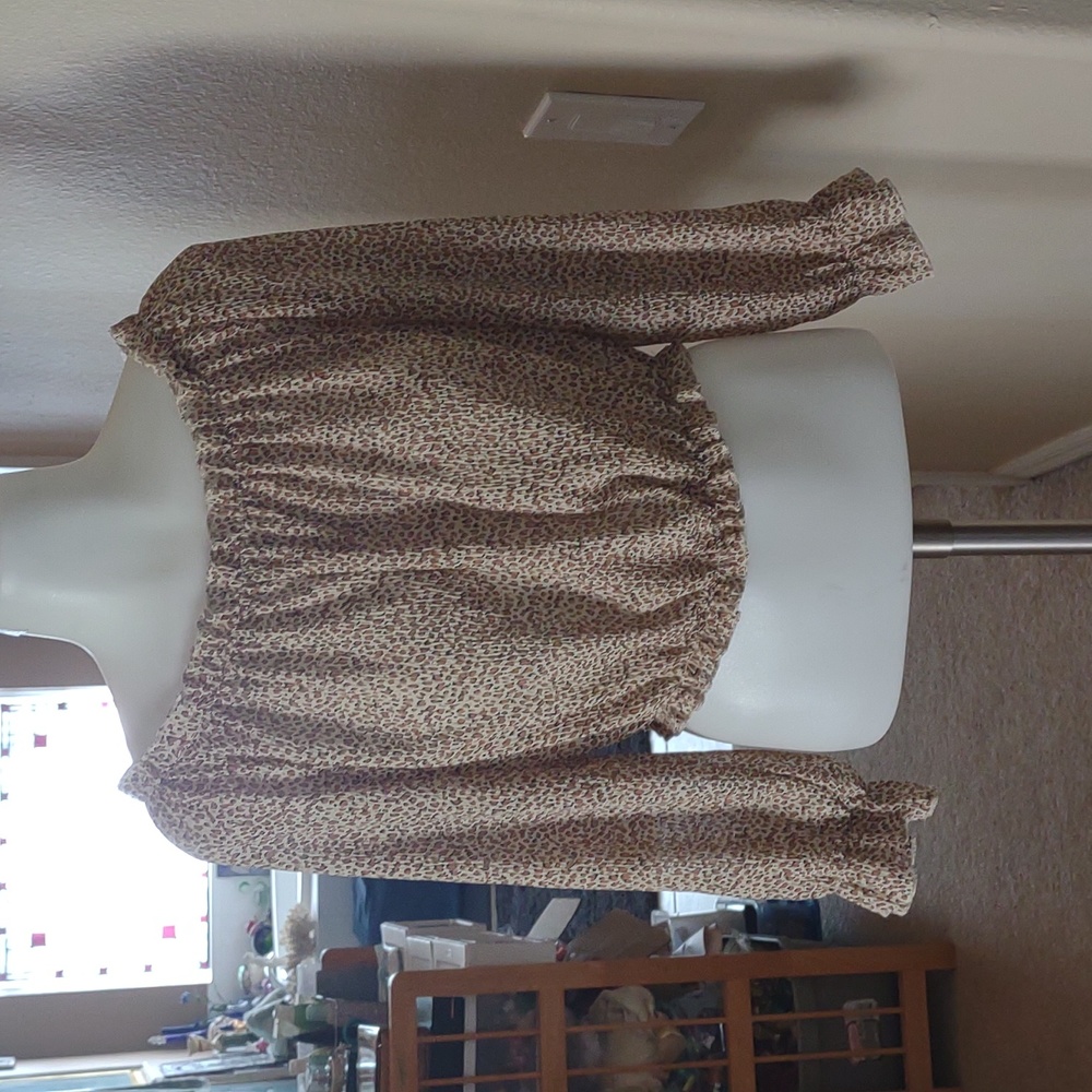 Polly animal print small crop off shoulder blouse size small